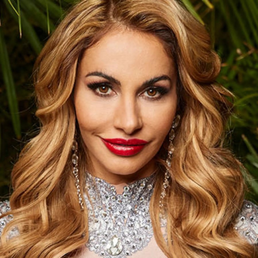 Janina Youssefian