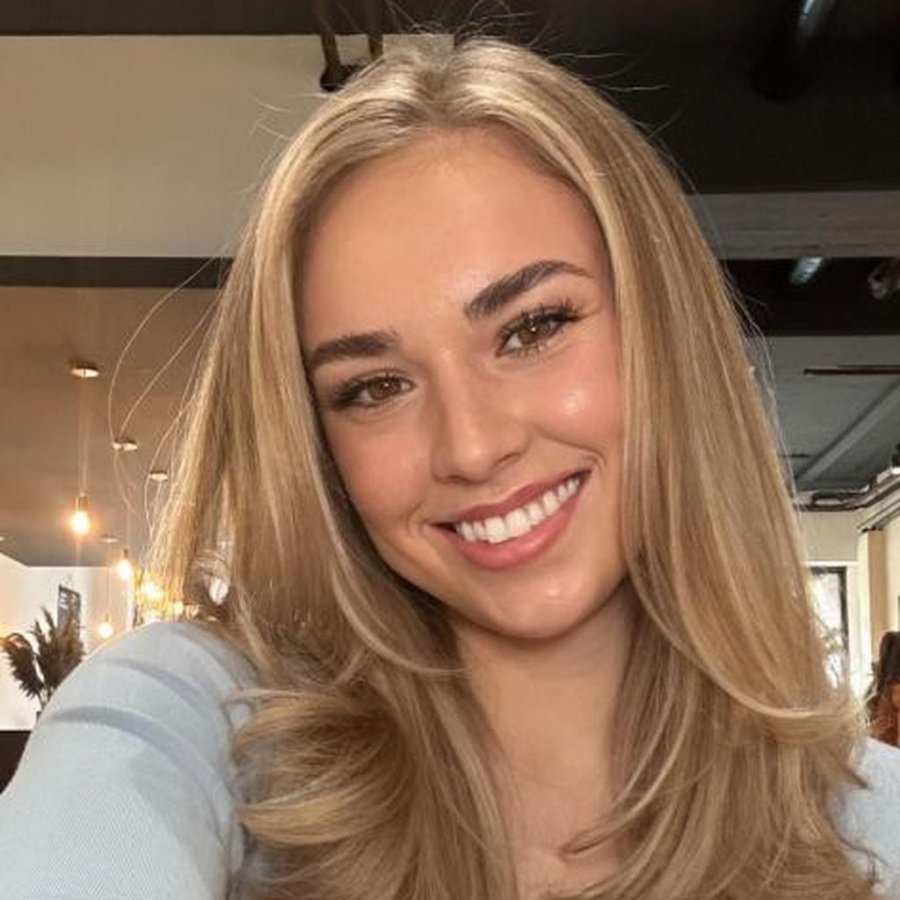 Laura Peuker
